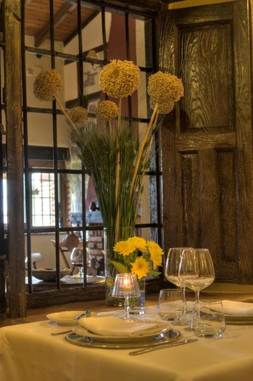 La Casona De Valfrio- Adults Only Guest House Collado  Ngoại thất bức ảnh